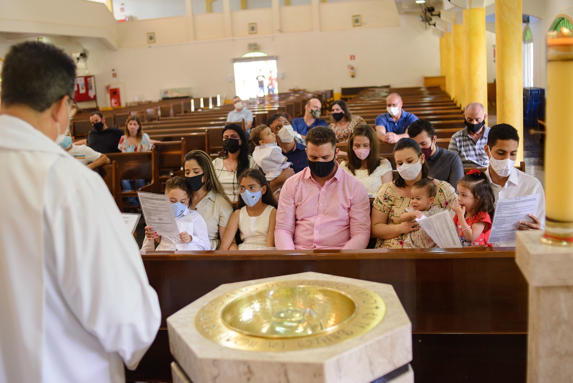 Foto Batizado - Lorena e Pedro - Paróquia Nossa Senhora do Carmo Foto Batizado - Lorena e Pedro - Paróquia Nossa Senhora do Carmo - Imagem 6