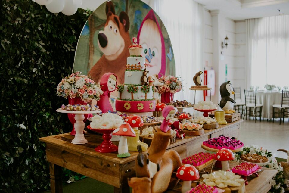Aniversário Infantil - Valentina 2 anos - Buffet Espaço Vitória Aniversário Infantil - Valentina 2 anos - Buffet Espaço Vitória