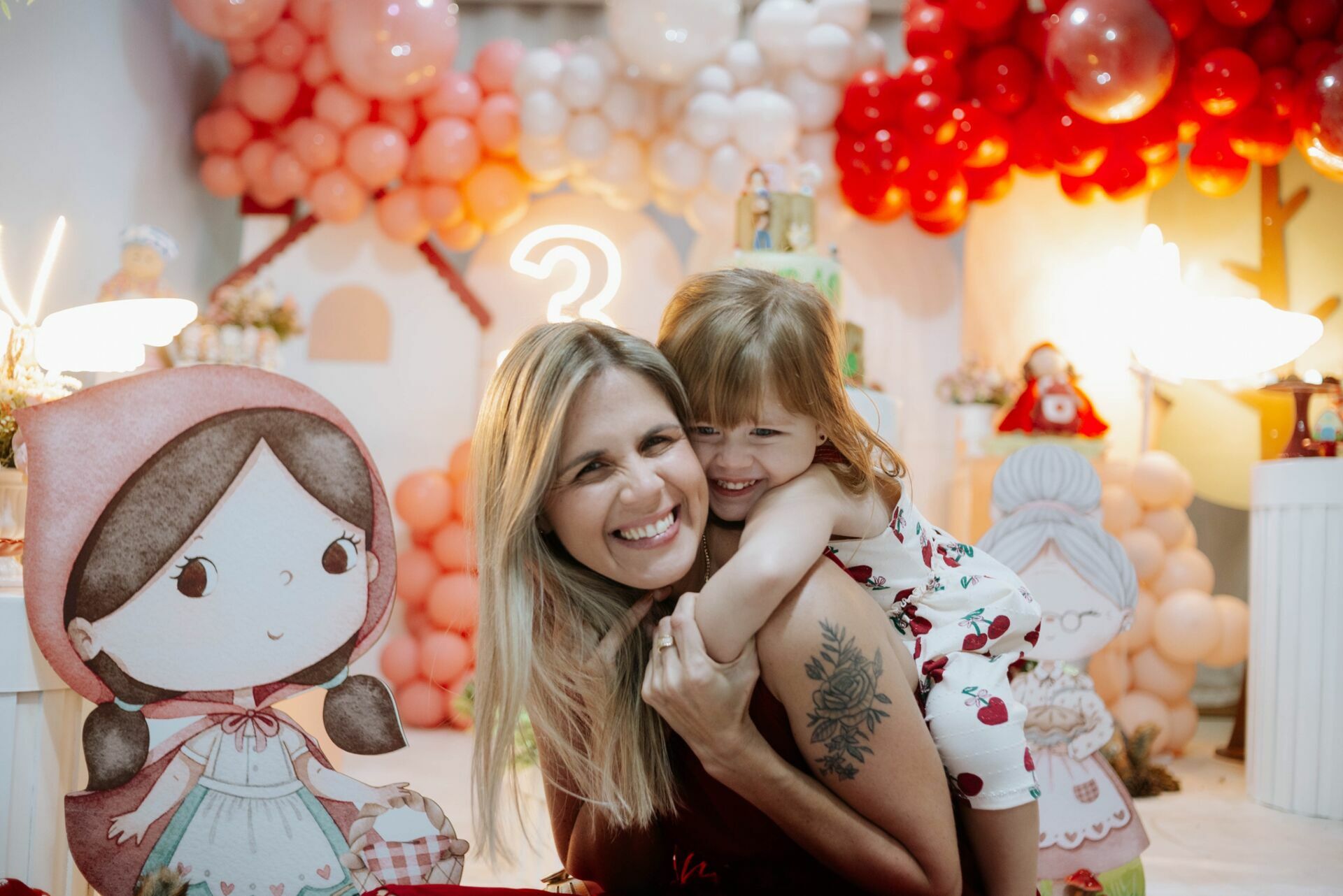 Foto Aniversário Infantil - Alice 3 anos - Buffet Divert Festas Foto Aniversário Infantil - Alice 3 anos - Buffet Divert Festas - Imagem 8