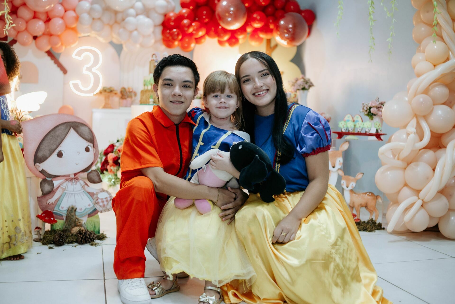 Foto Aniversário Infantil - Alice 3 anos - Buffet Divert Festas Foto Aniversário Infantil - Alice 3 anos - Buffet Divert Festas - Imagem 29