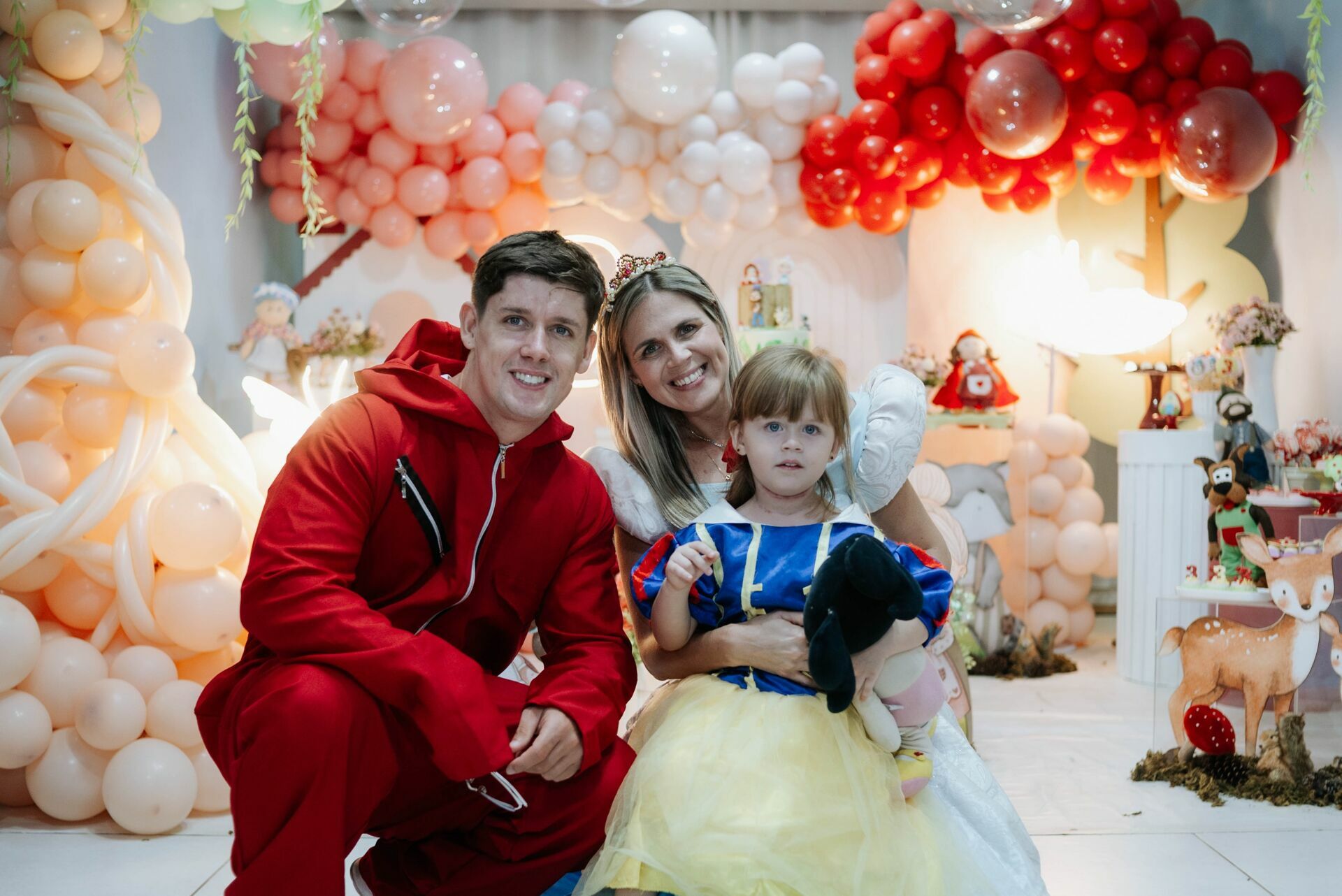 Foto Aniversário Infantil - Alice 3 anos - Buffet Divert Festas Foto Aniversário Infantil - Alice 3 anos - Buffet Divert Festas - Imagem 28